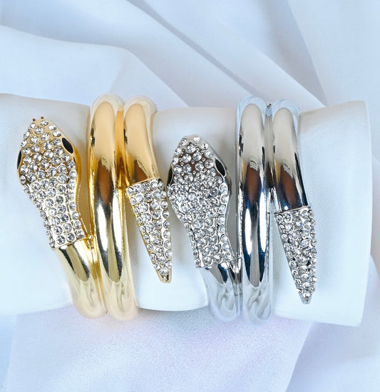 سوار من الزركون على شكل ثعبان