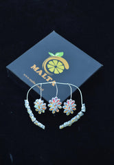 راحة يد متعددة اللمعان مع رينغا 