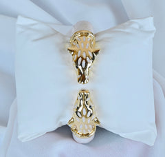 سوار مطلي بالذهب