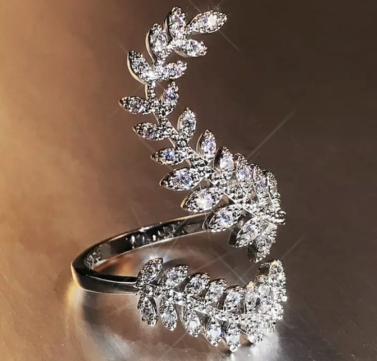 Rhinestone ring